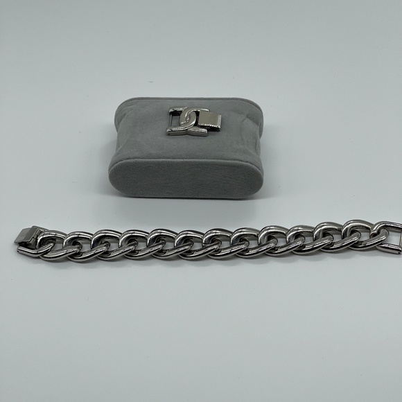 Silvertone Curblink Bracelet with Removable Link - Picture 3 of 3